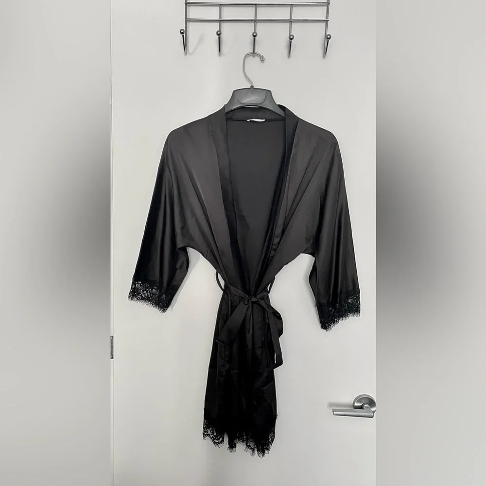 Satin Robe - Picture 2 of 4